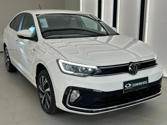 VOLKSWAGEN VIRTUS 1.0 200 TSI HIGHLINE AUTOMÁTICO
